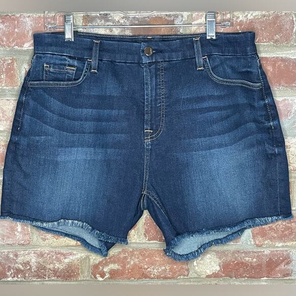 Jen7 by 7 For All Mankind High Waist‎ Cutoff Stretch Denim Short NWT size 12 - Picture 1 of 6